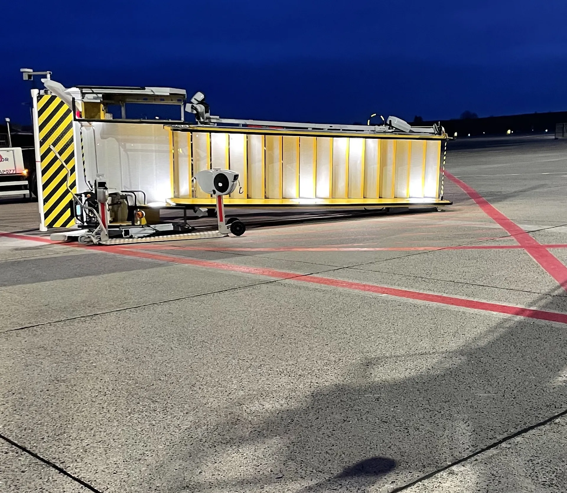 Figure_1._The_LH_wing_collided_with_a_passenger_boarding_stair.